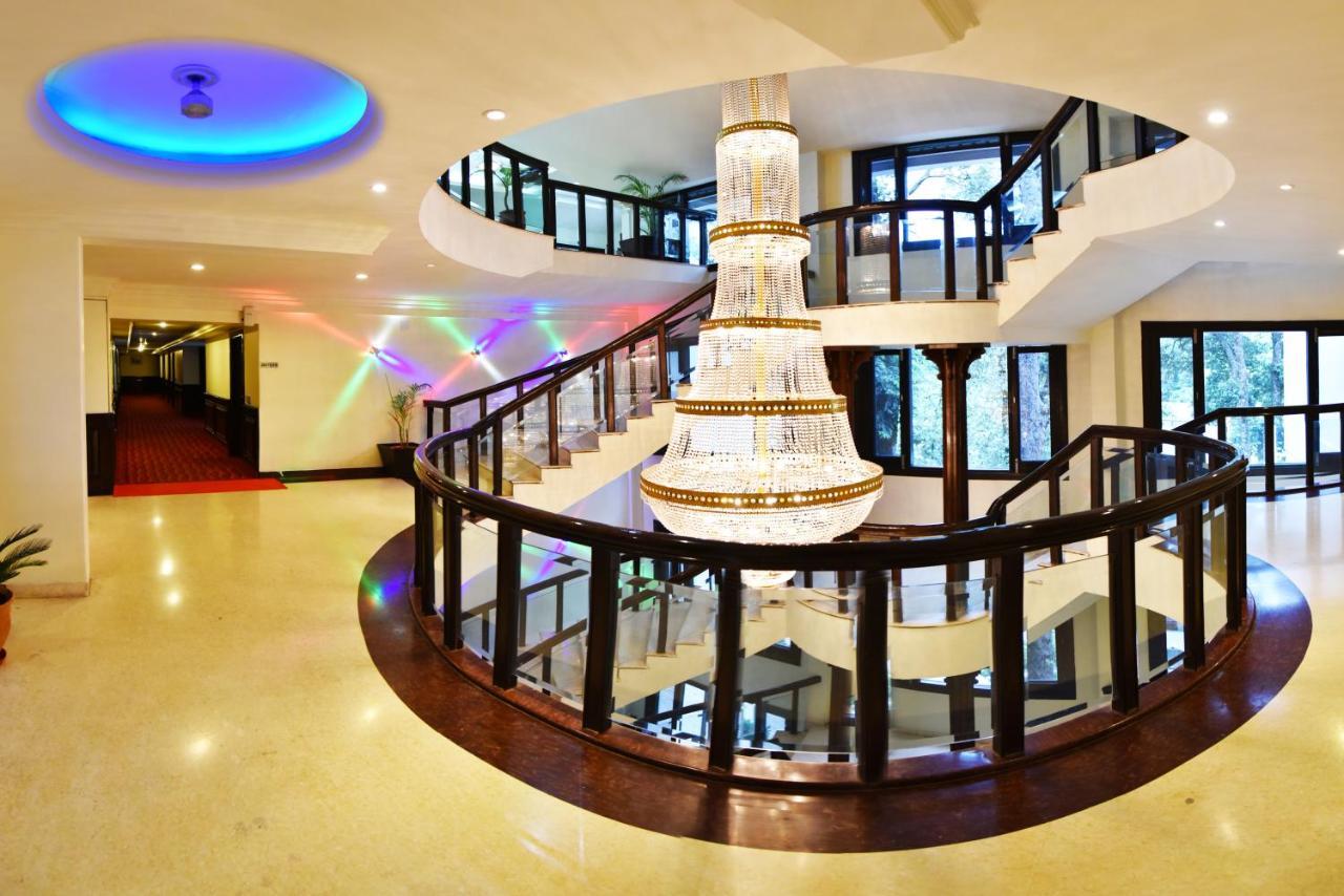 Indraprastha Resort Далхаузи Екстериор снимка