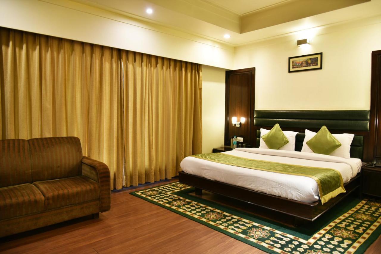Indraprastha Resort Далхаузи Екстериор снимка