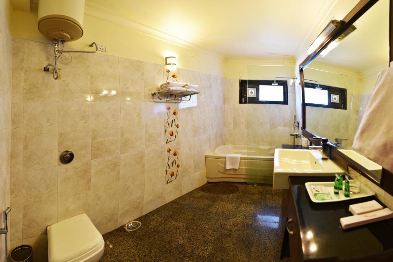 Indraprastha Resort Далхаузи Екстериор снимка