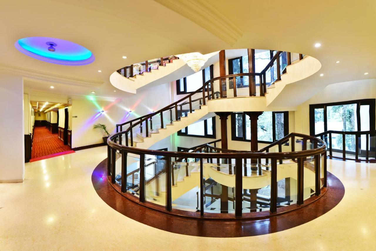 Indraprastha Resort Далхаузи Екстериор снимка