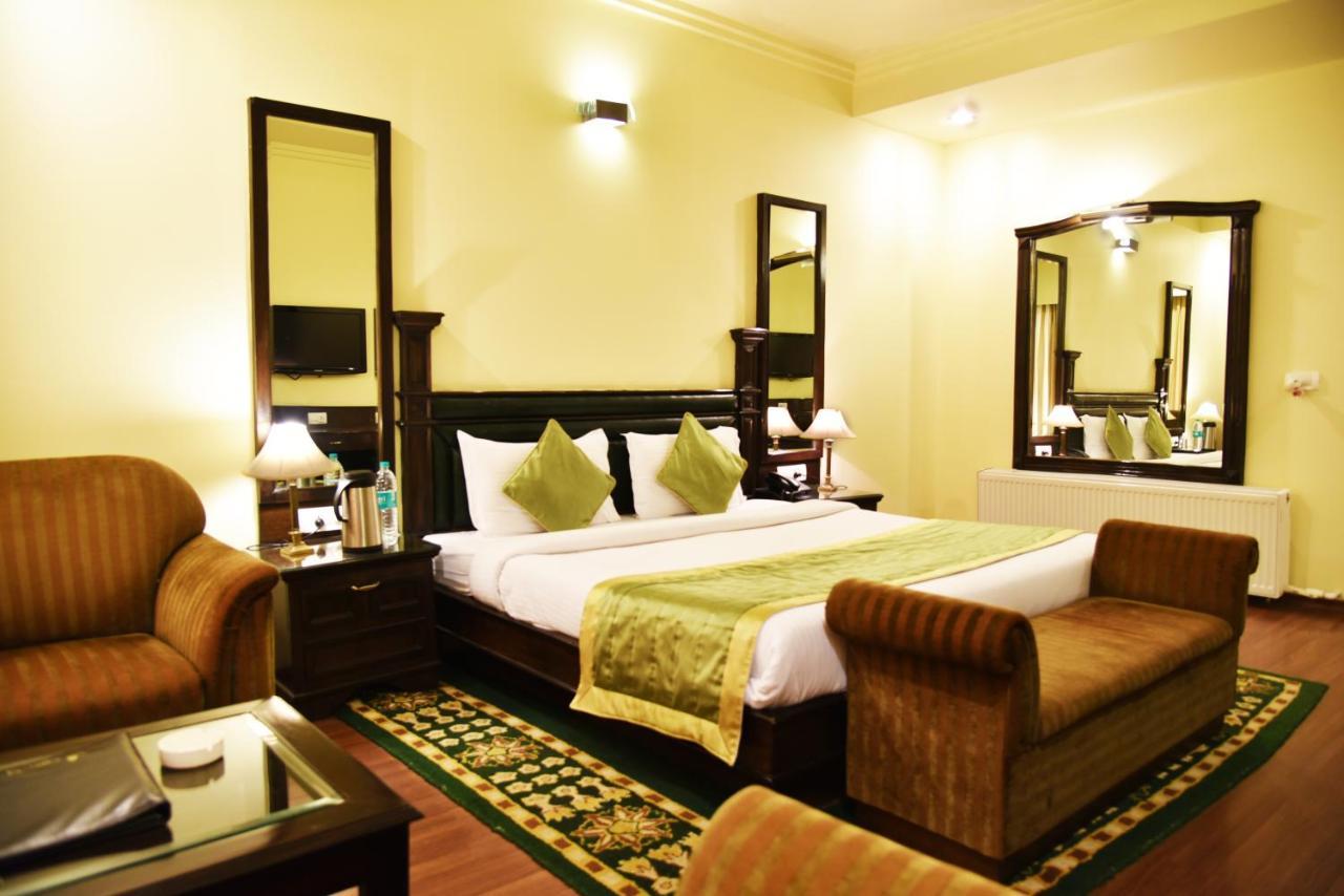 Indraprastha Resort Далхаузи Екстериор снимка