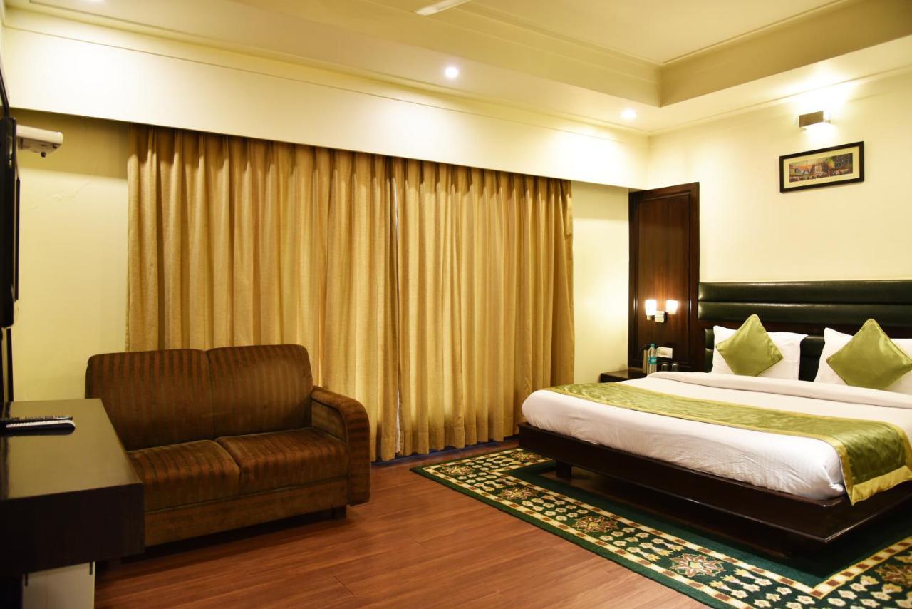 Indraprastha Resort Далхаузи Екстериор снимка