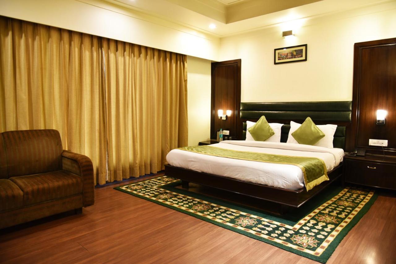Indraprastha Resort Далхаузи Екстериор снимка