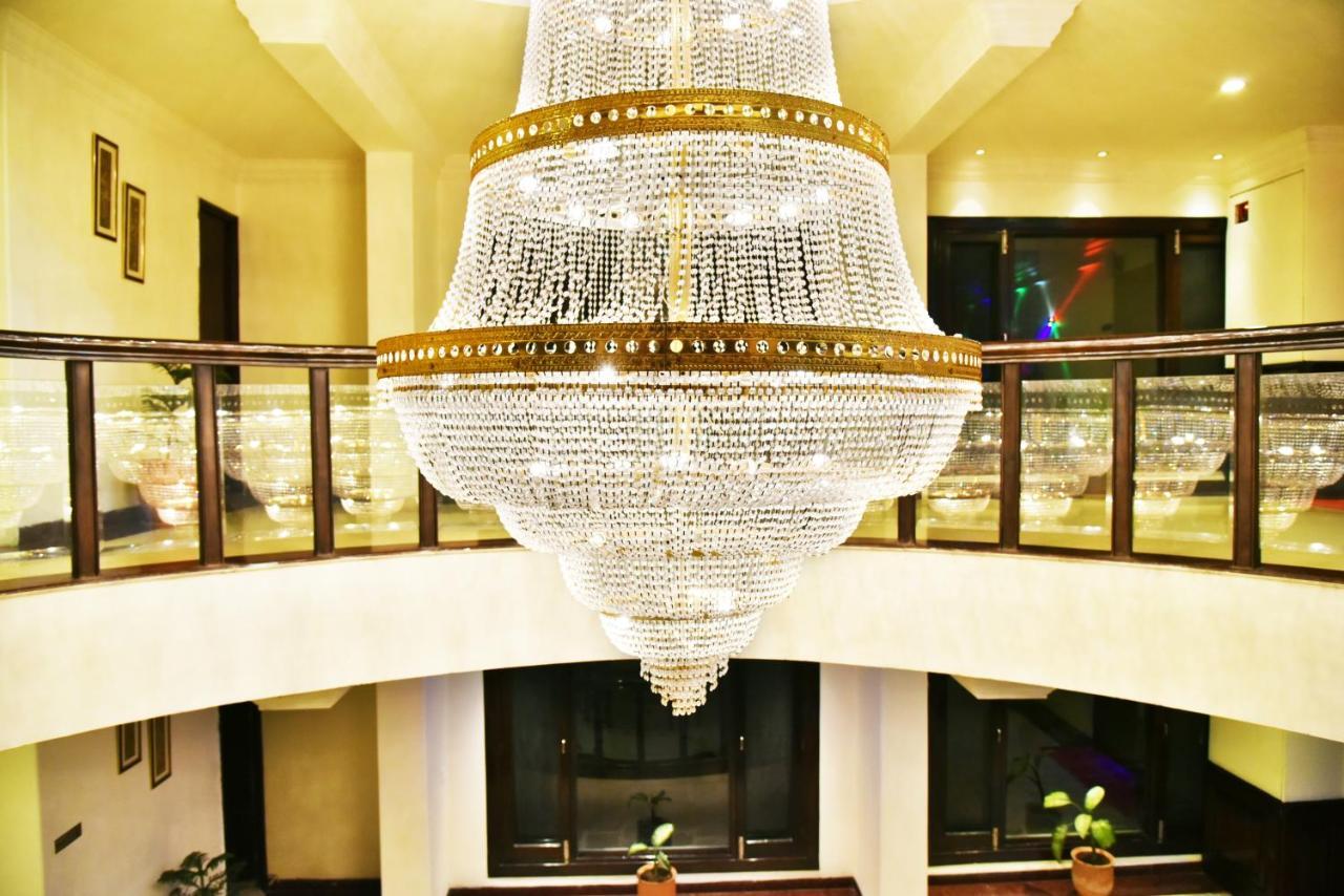 Indraprastha Resort Далхаузи Екстериор снимка